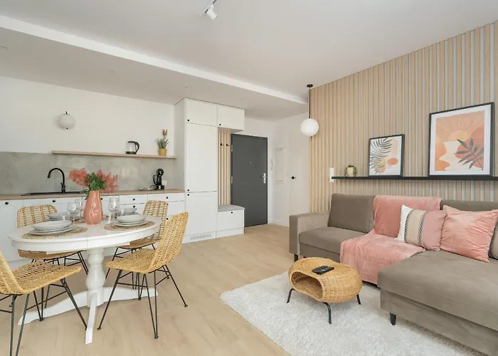 Elegant For 4 With Parking In By Renters *